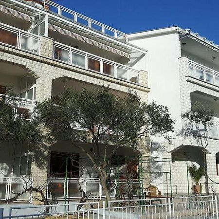 Apartments Adelheid In Biograd, Close To The Beach ビオグラード・ナ・モル エクステリア 写真