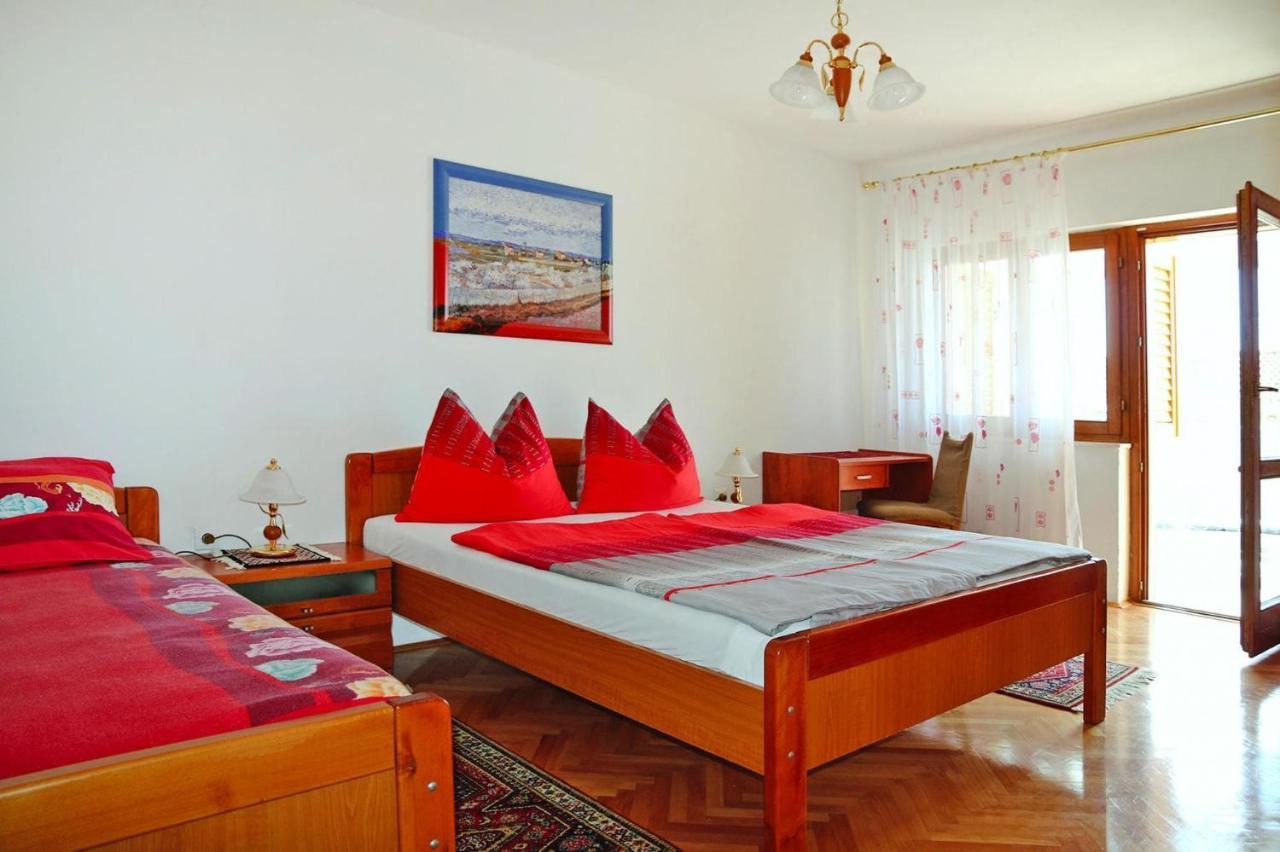 Apartments Adelheid In Biograd, Close To The Beach ビオグラード・ナ・モル エクステリア 写真